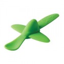 CUCHARA DE SILICONA EN FORMA DE AVION VERDE.